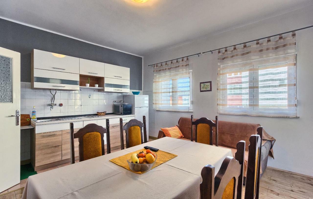 Apartments Milenka Трогир Экстерьер фото