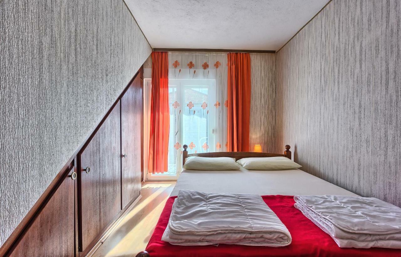 Apartments Milenka Трогир Экстерьер фото