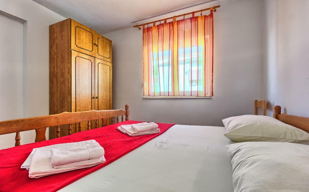 Apartments Milenka Трогир Экстерьер фото